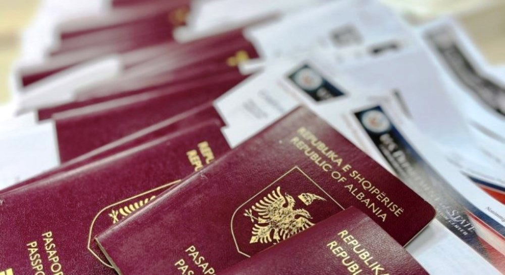 Komisioni Europian kunder, terhiqni skemen e pasaportave te arta
